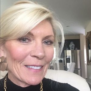 Meet your Posher, Katherine